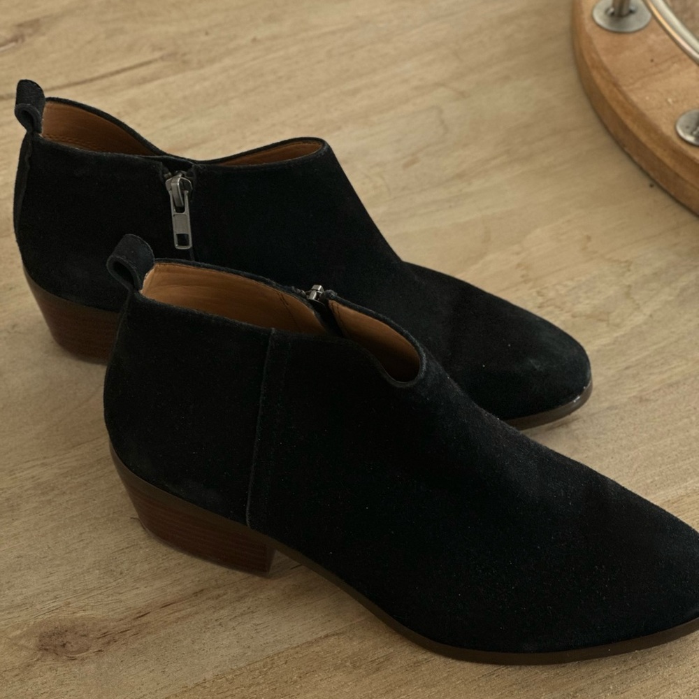 J Crew black suede booties sz 7.5 in like new condition.